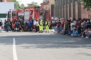 12/05/2007<br>Evacuazione scuole Marconi