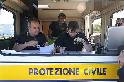 Foto 30 di 36