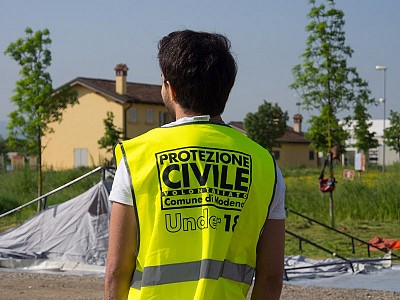 Foto 2 di 43