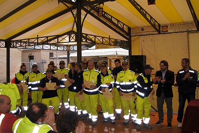 Foto 37 di 46