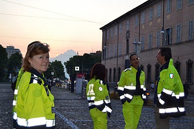 Foto 2 di 36